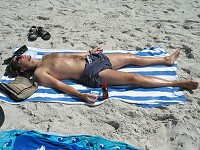 A few pictures from a trip to Wilmington - J.R. and sea gulls again on Carolina Beach